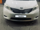 Toyota Sienna 2013 года