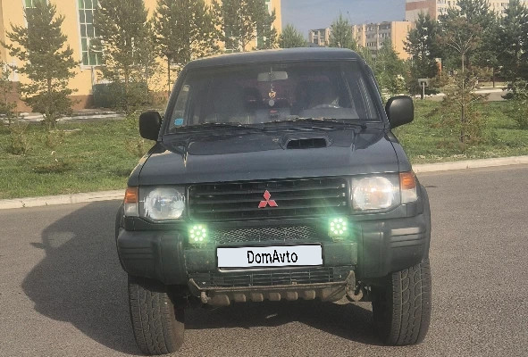 Mitsubishi Pajero 1995 года
