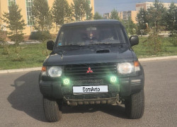 Mitsubishi Pajero 1995 года