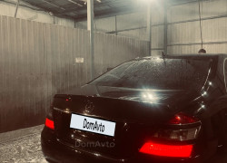Mercedes-Benz S-Класс 2006 года