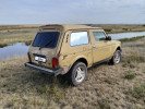 ВАЗ (Lada) 2121 (4x4) 2002 года