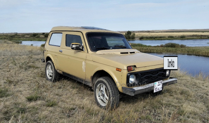 ВАЗ (Lada) 2121 (4x4) 2002 года