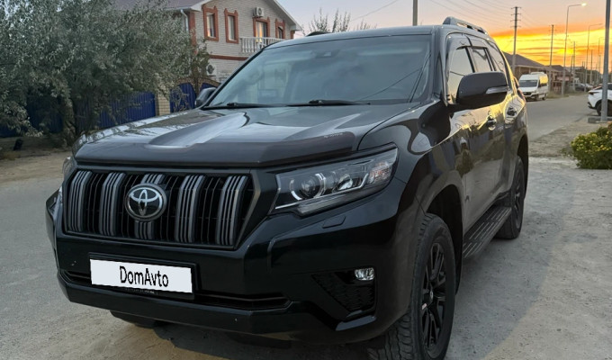 Toyota Land Cruiser Prado 2022 года
