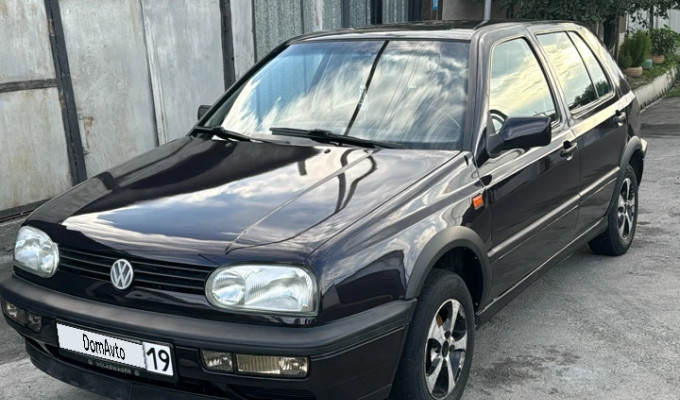 Volkswagen Golf 1994 года