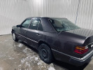 Mercedes-Benz E-Класс 1993 года