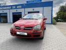 Nissan Almera Tino 2001 года