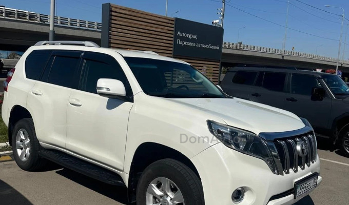 Toyota Land Cruiser Prado 2013 года