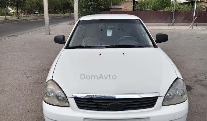 ВАЗ (Lada) Priora 2010 года