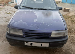 Opel Vectra 1992 года
