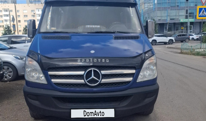 Mercedes-Benz Sprinter 2010 года