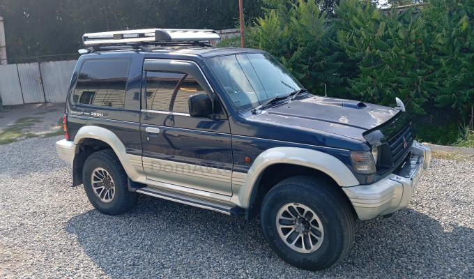 Mitsubishi Pajero 1994 года