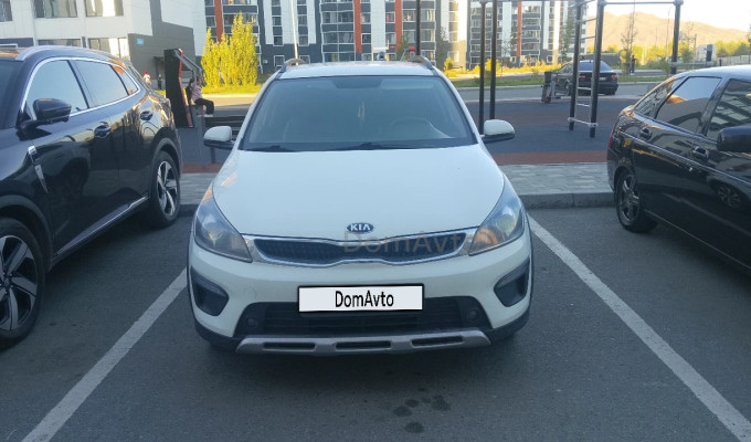 Kia Rio X-Line 2020 года
