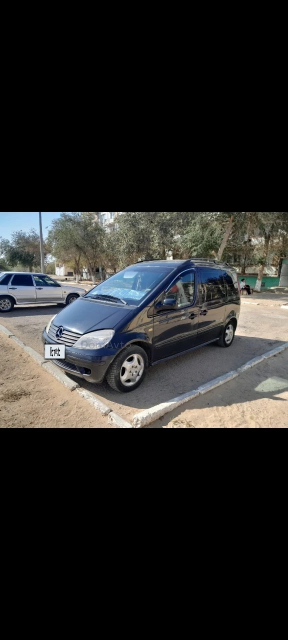 Mercedes-Benz Vaneo, 2003