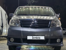 Toyota Alphard 2004 года