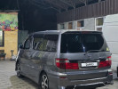 Toyota Alphard 2004 года