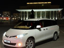 Toyota Estima 2009 года