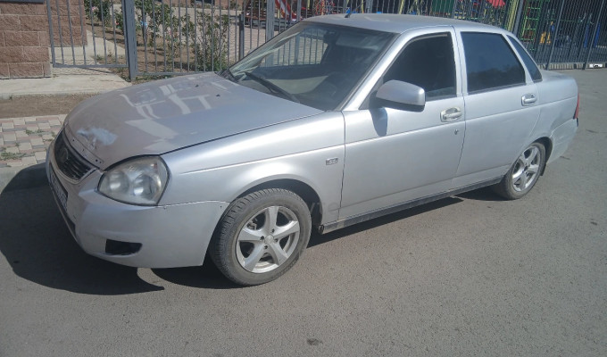 ВАЗ (Lada) Priora 2011 года