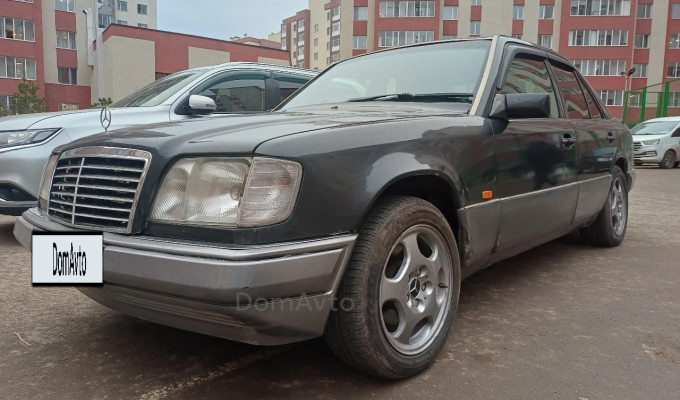 Mercedes-Benz E-Класс 1994 года