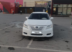 Toyota Camry 2007 года