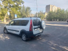 ВАЗ (Lada) Largus Cross 2017 года