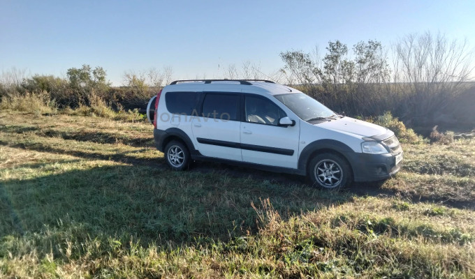ВАЗ (Lada) Largus Cross 2017 года