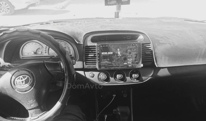 Toyota Camry 2003 года
