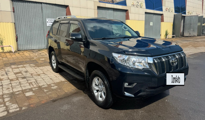 Toyota Land Cruiser Prado 2022 года