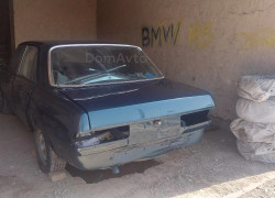 Mercedes-Benz E-Класс 1982 года