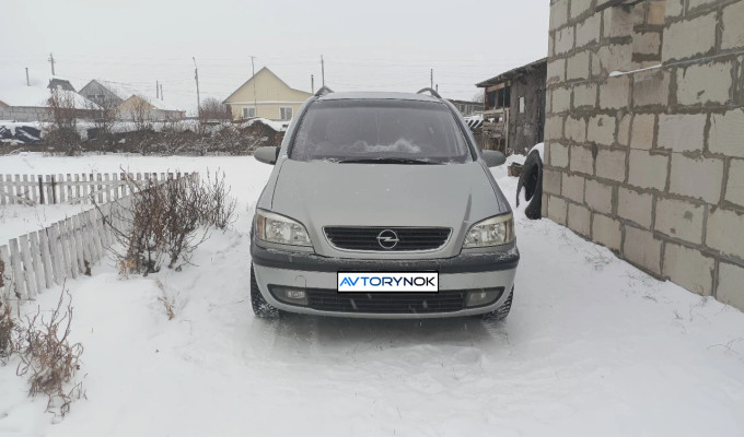 Opel Zafira 2001 года