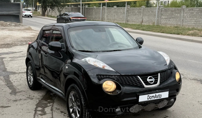 Nissan Juke 2012 года