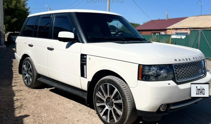 Land Rover Range Rover 2010 года