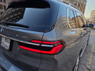 BMW X7 2023 года