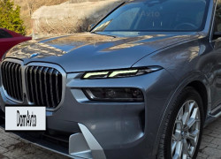 BMW X7 2023 года