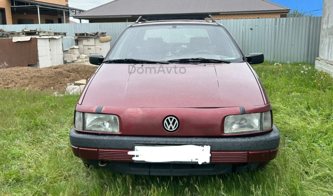 Volkswagen Passat 1992 года