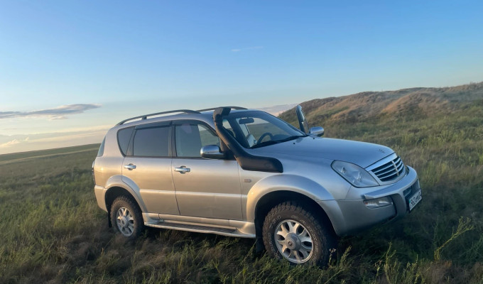 SsangYong Rexton 2005 года