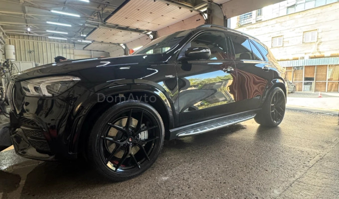 Mercedes-Benz GLE-Класс 2023 года