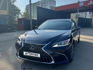 Lexus ES 2022 года