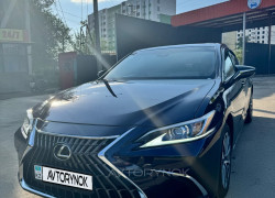 Lexus ES 2022 года