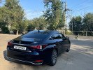 Lexus ES 2022 года