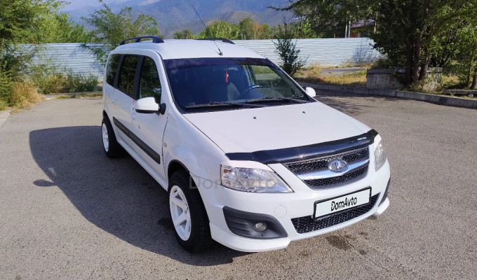 ВАЗ (Lada) Largus 2014 года