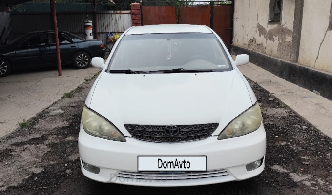 Toyota Camry 2006 года