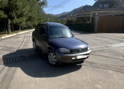 Toyota RAV4 1995 года