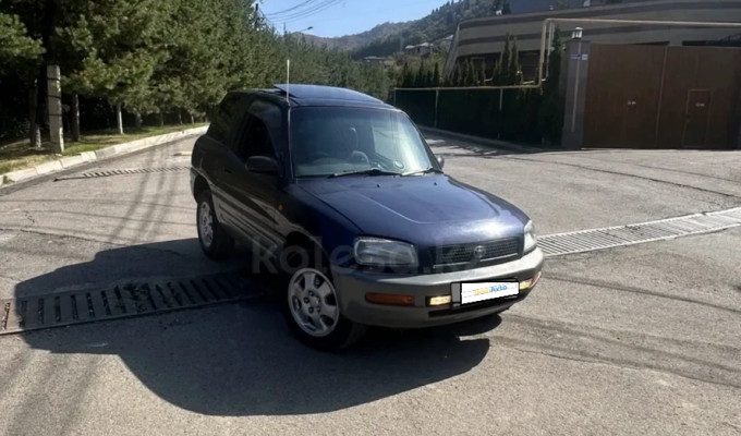 Toyota RAV4 1995 года