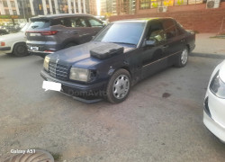 Mercedes-Benz E-Класс 1990 года