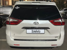 Toyota Sienna 2015 года