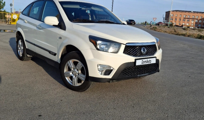 SsangYong Nomad 2014 года