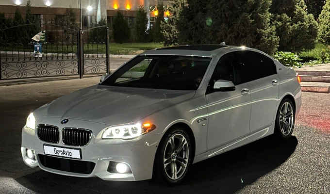 BMW 5 серия 2016 года