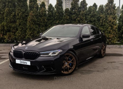 BMW 5 серия 2017 года