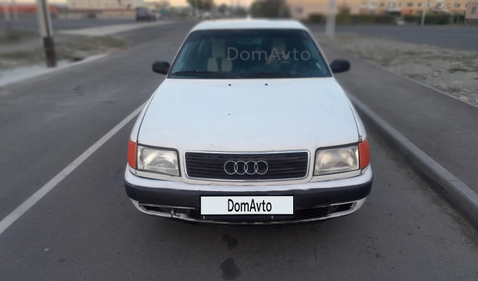 Audi 100 1992 года