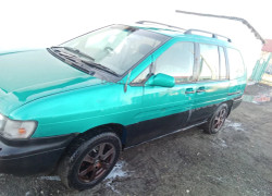 Nissan Prairie 1997 года